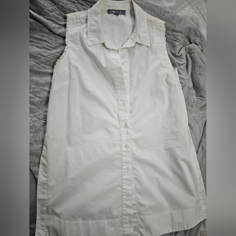 White smock tank